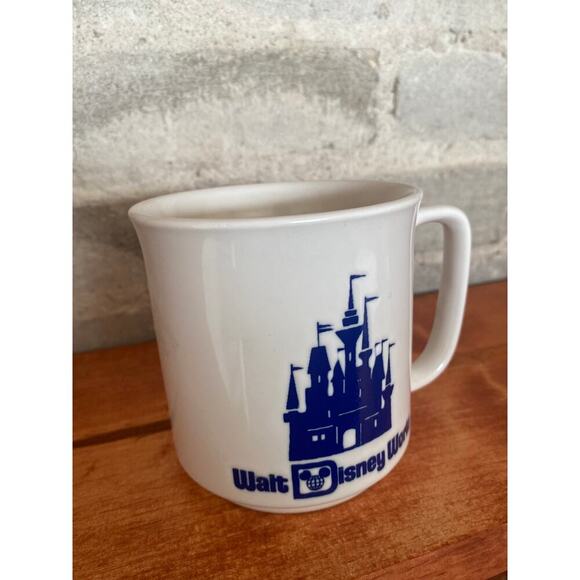 1970s Vintage Walk Disney World White Blue Mug Japanese Made - Picture 2 of 5